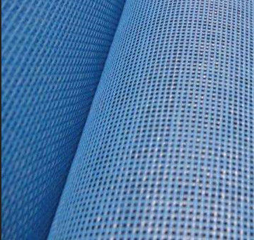 Visibilitas Tinggi PVC Dilapisi Mesh 12 * 12 Kepadatan 100% Polyester Konstruksi Tujuan