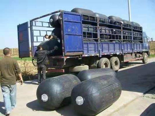 Anti Abrasion Inflatable Karet Perahu Fenders Pneumatic Pertahanan